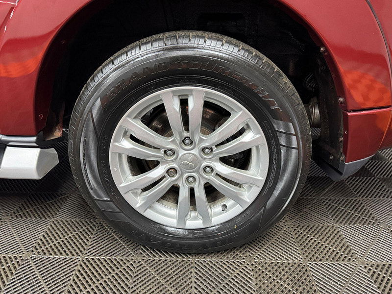 Mitsubishi Shogun 3.2 DI-DC SG3 Auto 4WD Euro 6 5dr LWB 5dr Automatic 2026