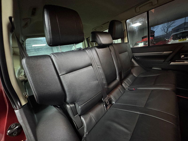 Mitsubishi Shogun 3.2 DI-DC SG3 Auto 4WD Euro 6 5dr LWB 5dr Automatic 2026