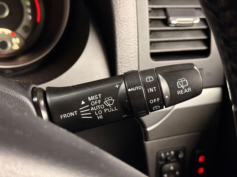 Mitsubishi Shogun 3.2 DI-DC SG3 Auto 4WD Euro 6 5dr LWB 5dr Automatic 2026