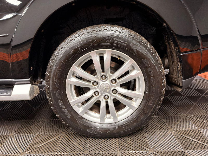 Mitsubishi Shogun 3.2 DI-DC SG3 Auto 4WD Euro 6 5dr LWB 5dr Automatic 2026