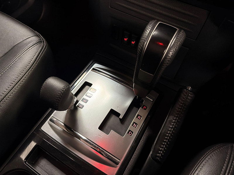 Mitsubishi Shogun 3.2 DI-DC SG3 Auto 4WD Euro 6 5dr LWB 5dr Automatic 2026