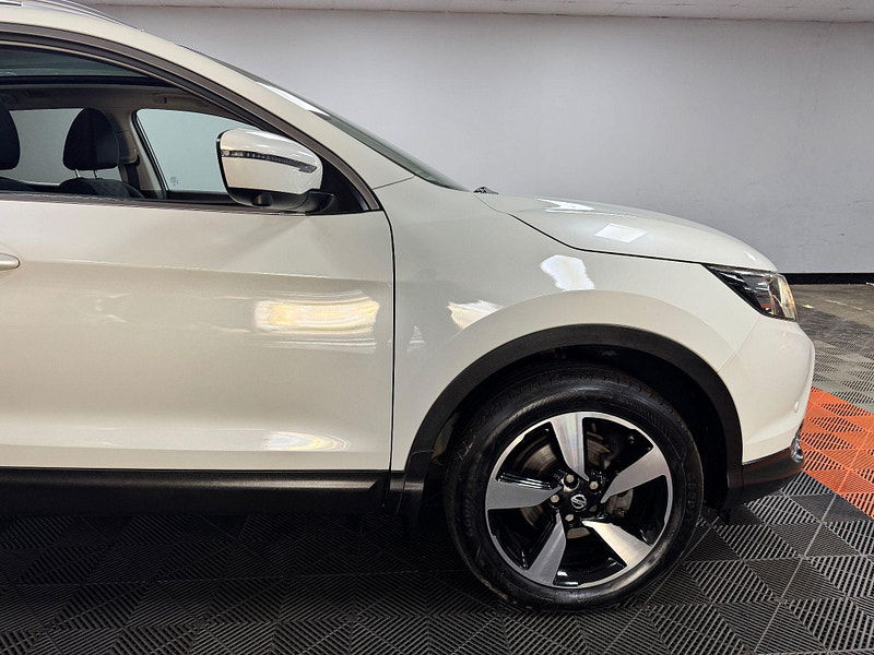 Nissan Qashqai 1.6 dCi N-Connecta 2WD Euro 6 (s/s) 5dr 5dr Manual 2025