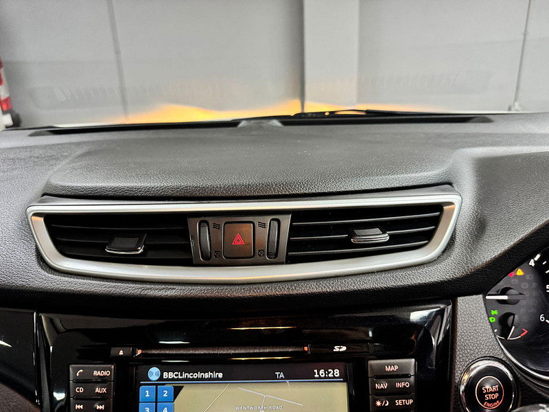 Nissan Qashqai 1.6 dCi N-Connecta 2WD Euro 6 (s/s) 5dr 5dr Manual 2025