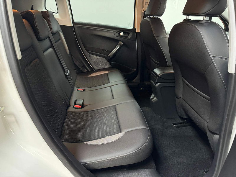 Peugeot 2008 1.6 BlueHDi Allure Euro 6 5dr 5dr Manual 2025