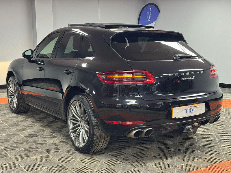 Porsche Macan 3.0 TD V6 S PDK 4WD Euro 6 (s/s) 5dr 5dr Automatic 2024