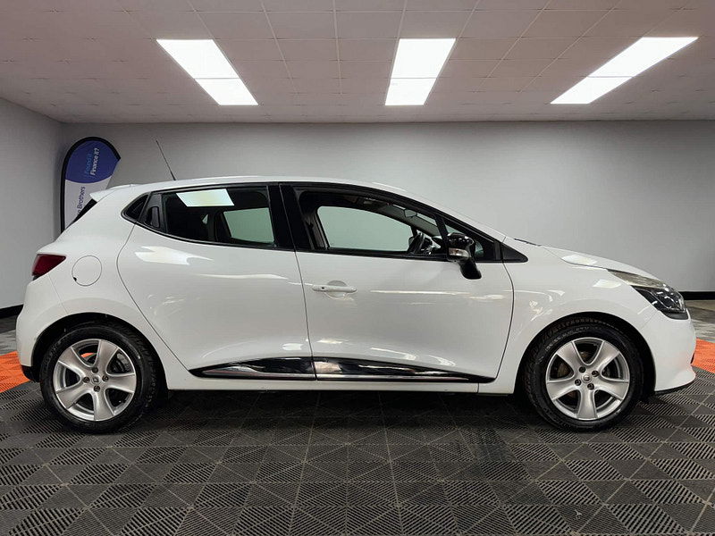 Renault Clio 1.2 16V Dynamique MediaNav Euro 5 5dr 5dr Manual 2024