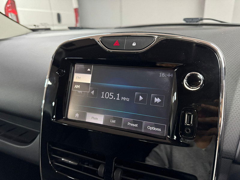 Renault Clio 1.5 dCi Dynamique S MediaNav Euro 5 (s/s) 5dr 5dr Manual 2025