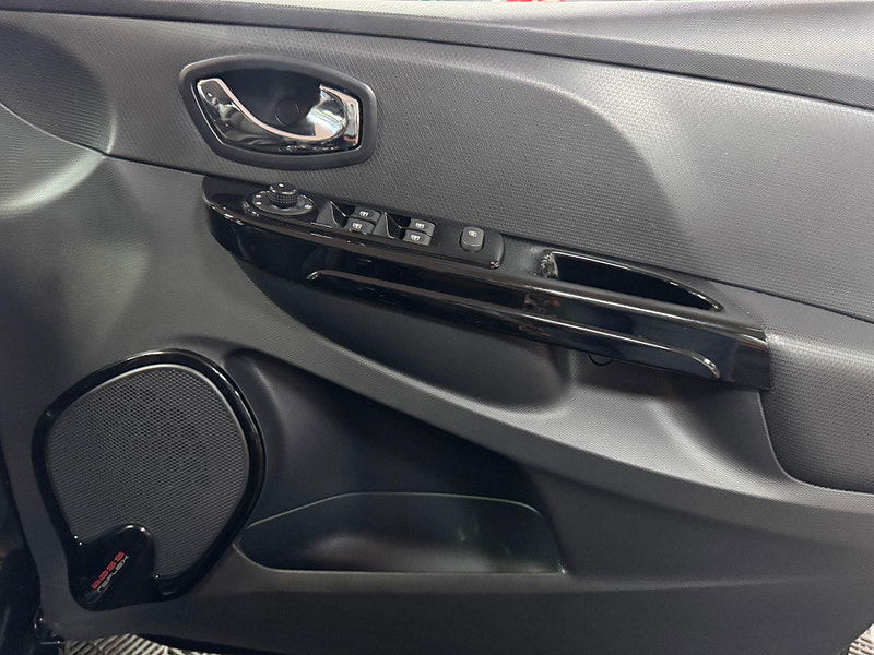 Renault Clio 1.5 dCi Dynamique S MediaNav Euro 5 (s/s) 5dr 5dr Manual 2025