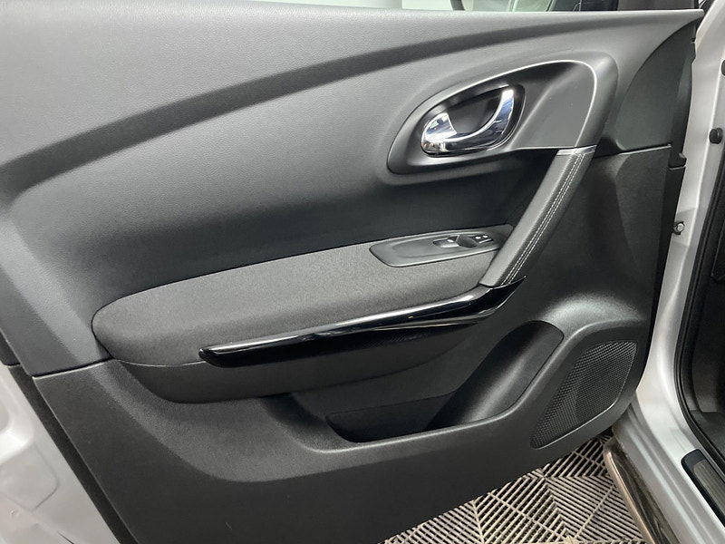 Renault Kadjar 1.5 dCi Dynamique Nav EDC Euro 6 (s/s) 5dr 5dr Automatic 2025