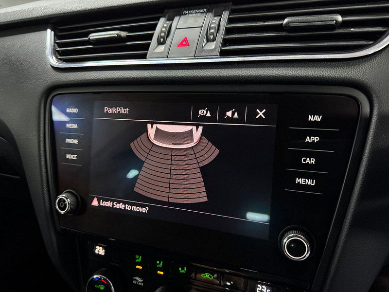 Skoda Octavia 2.0 TDI vRS DSG 4WD Euro 6 (s/s) 5dr 5dr Automatic 2026