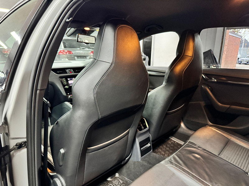 Skoda Octavia 2.0 TDI vRS Euro 5 (s/s) 5dr 5dr Manual 2025