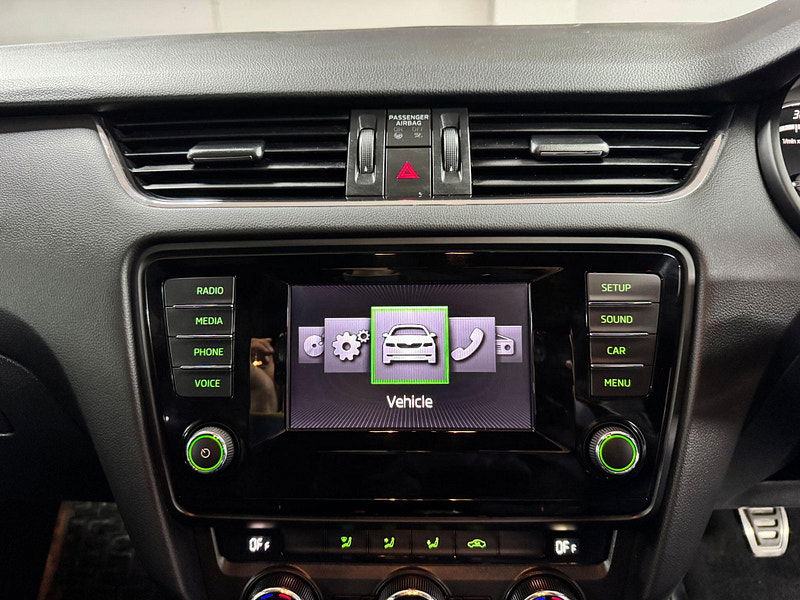 Skoda Octavia 2.0 TDI vRS Euro 5 (s/s) 5dr 5dr Manual 2025