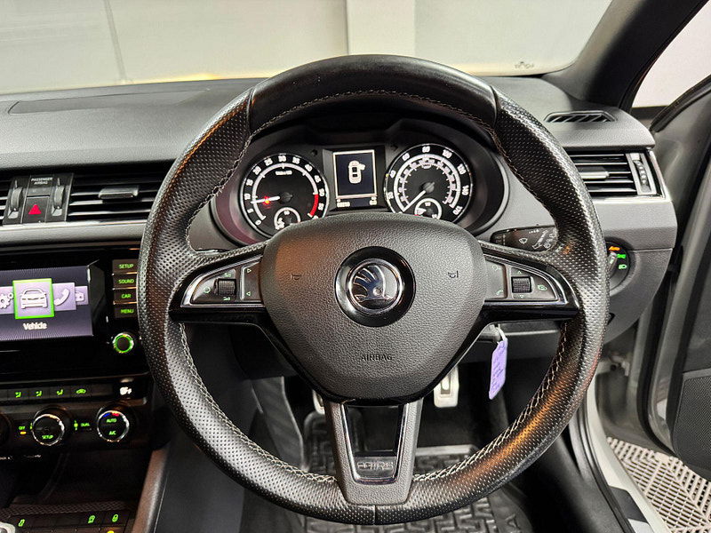 Skoda Octavia 2.0 TDI vRS Euro 5 (s/s) 5dr 5dr Manual 2025