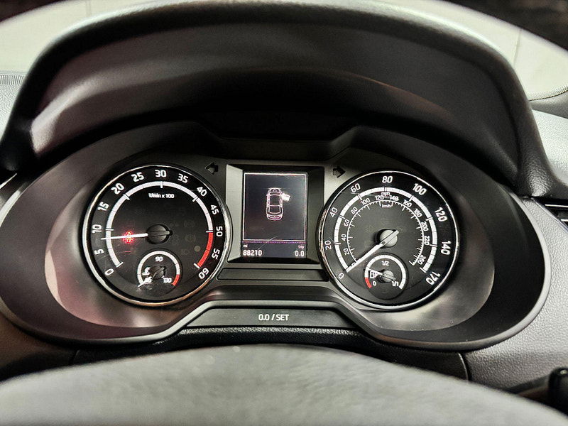 Skoda Octavia 2.0 TDI vRS Euro 5 (s/s) 5dr 5dr Manual 2025