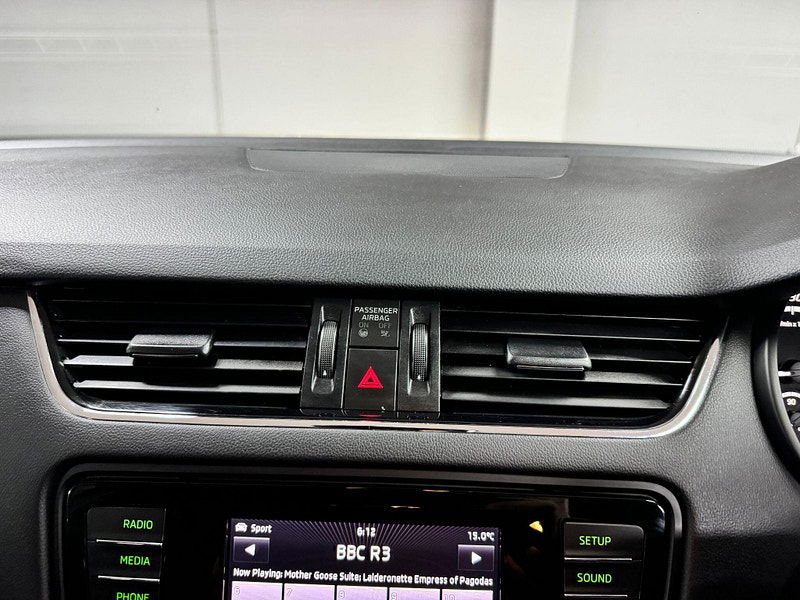 Skoda Octavia 2.0 TDI vRS Euro 5 (s/s) 5dr 5dr Manual 2025