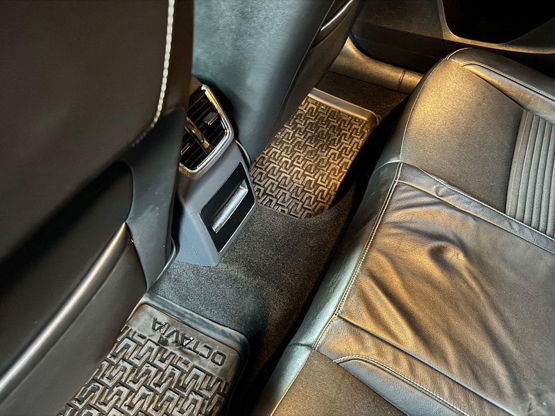 Skoda Octavia 2.0 TDI vRS Euro 5 (s/s) 5dr 5dr Manual 2025