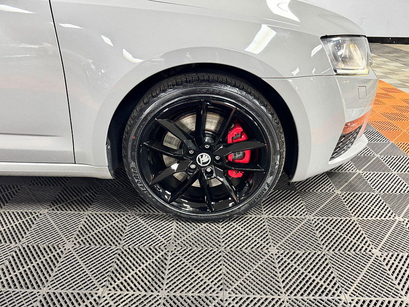 Skoda Octavia 2.0 TDI vRS Euro 5 (s/s) 5dr 5dr Manual 2025