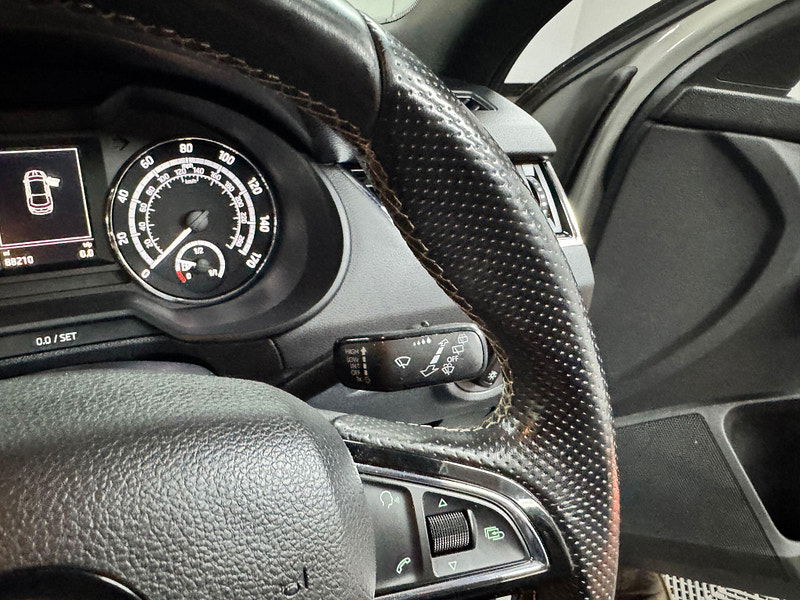 Skoda Octavia 2.0 TDI vRS Euro 5 (s/s) 5dr 5dr Manual 2025