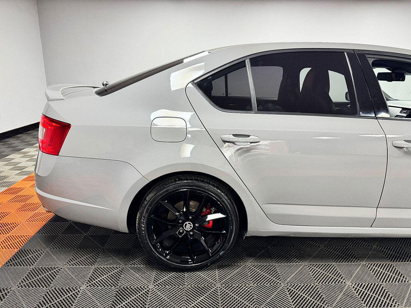 Skoda Octavia 2.0 TDI vRS Euro 5 (s/s) 5dr 5dr Manual 2025