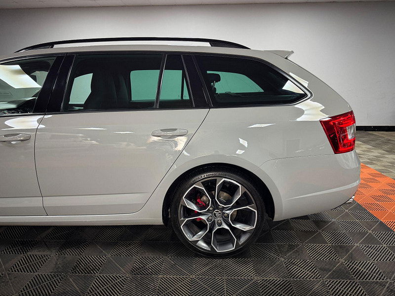 Skoda Octavia 2.0 TDI vRS Euro 6 (s/s) 5dr 5dr Manual 2025