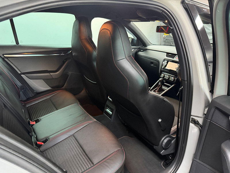 Skoda Octavia 2.0 TDI vRS Euro 6 (s/s) 5dr (SNav) 5dr Manual 2026