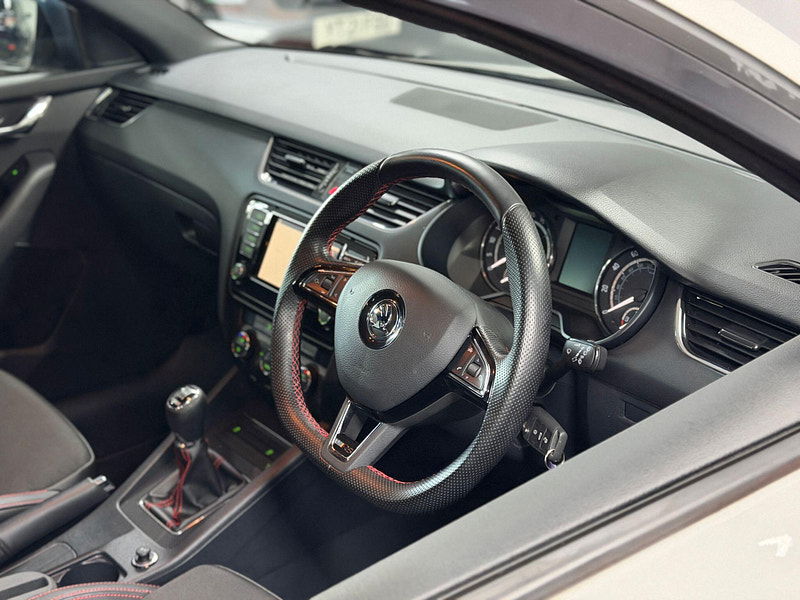 Skoda Octavia 2.0 TDI vRS Euro 6 (s/s) 5dr (SNav) 5dr Manual 2026