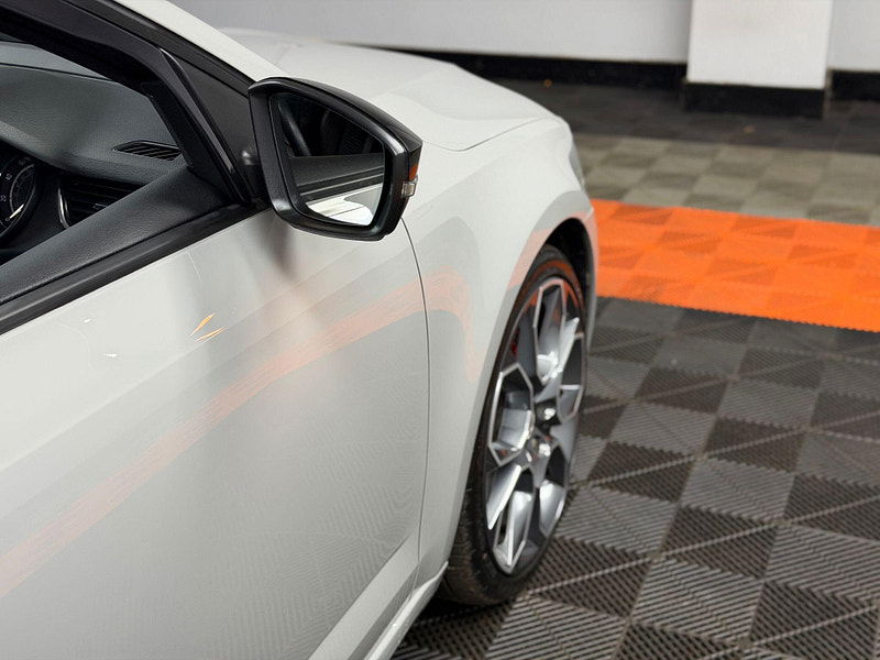 Skoda Octavia 2.0 TDI vRS Euro 6 (s/s) 5dr (SNav) 5dr Manual 2026