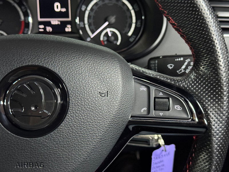 Skoda Octavia 2.0 TDI vRS Hatchback 5dr Diesel Manual Euro 6 (s/s) (184 ps) 5dr Manual 2025