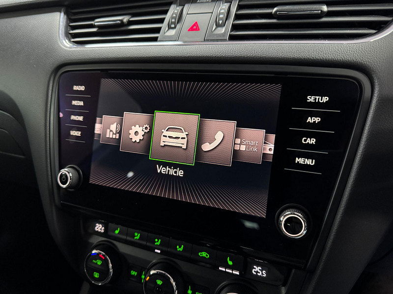 Skoda Octavia 2.0 TDI vRS Hatchback 5dr Diesel Manual Euro 6 (s/s) (184 ps) 5dr Manual 2025