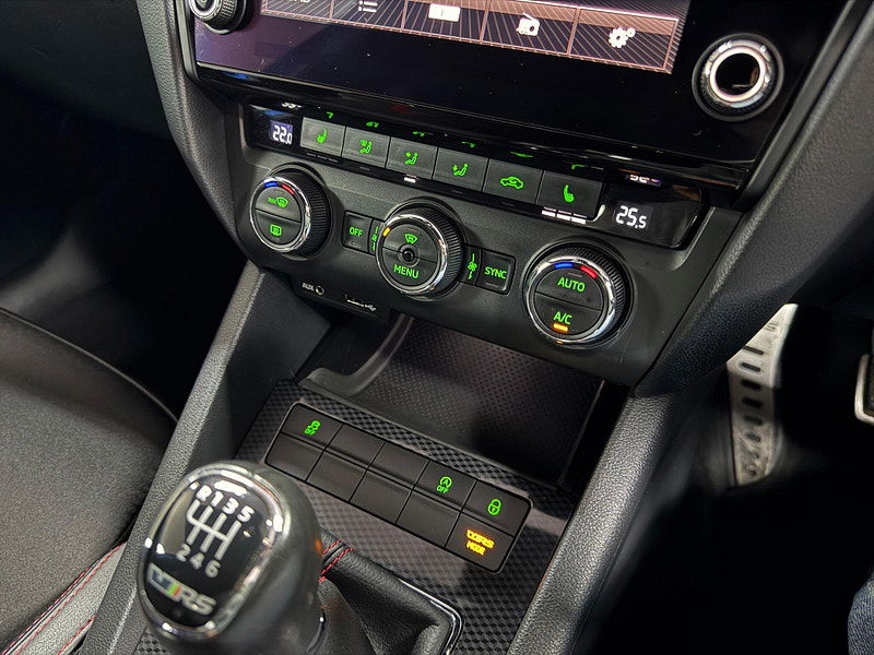 Skoda Octavia 2.0 TDI vRS Hatchback 5dr Diesel Manual Euro 6 (s/s) (184 ps) 5dr Manual 2025