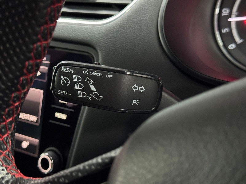 Skoda Octavia 2.0 TDI vRS Hatchback 5dr Diesel Manual Euro 6 (s/s) (184 ps) 5dr Manual 2025