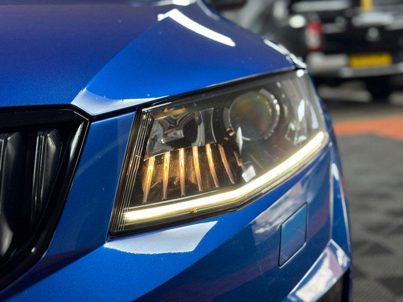 Skoda Octavia 2.0 TDI vRS Hatchback 5dr Diesel Manual Euro 6 (s/s) (184 ps) 5dr Manual 2025