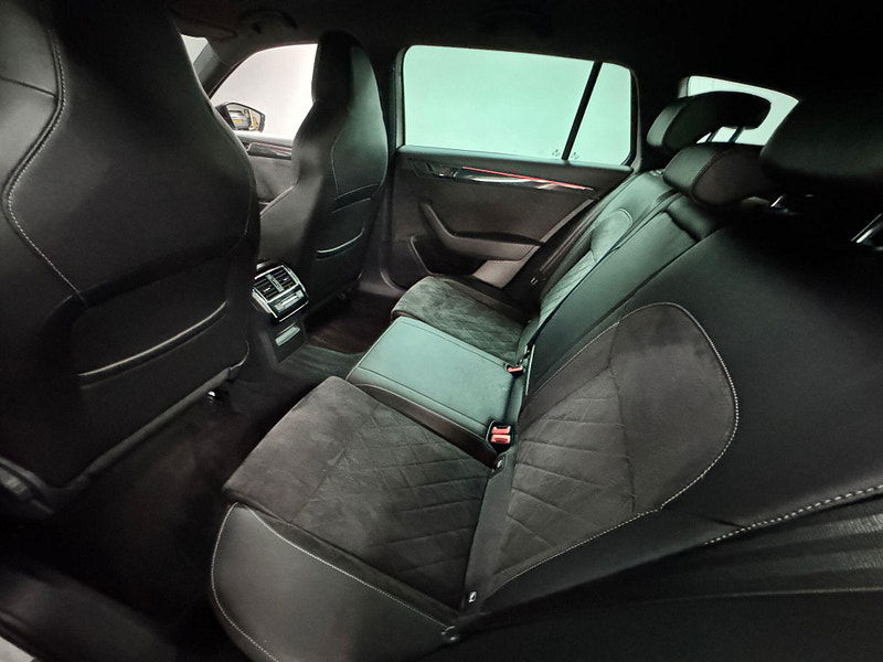 Skoda Superb 2.0 TDI SportLine DSG Auto 6Spd Euro 6 (s/s) 5dr 5dr Automatic 2025