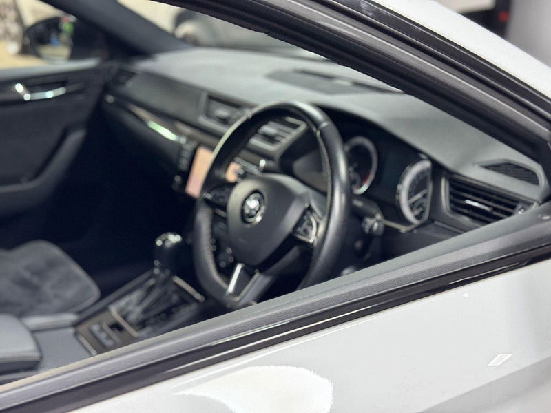 Skoda Superb 2.0 TDI SportLine DSG Auto 6Spd Euro 6 (s/s) 5dr 5dr Automatic 2025