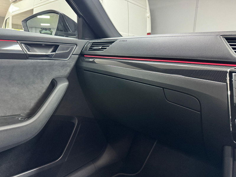 Skoda Superb 2.0 TDI SportLine DSG Auto 6Spd Euro 6 (s/s) 5dr 5dr Automatic 2025