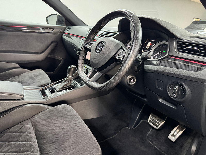 Skoda Superb 2.0 TDI SportLine DSG Auto 6Spd Euro 6 (s/s) 5dr 5dr Automatic 2025