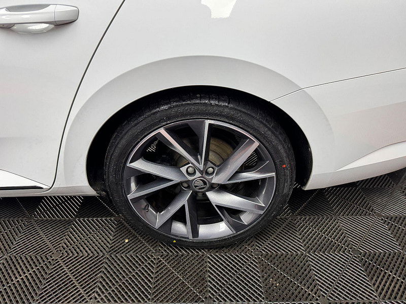 Skoda Superb 2.0 TDI SportLine DSG Auto 6Spd Euro 6 (s/s) 5dr 5dr Automatic 2025