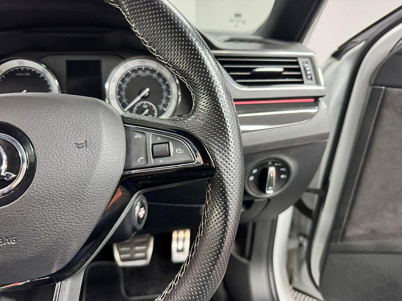 Skoda Superb 2.0 TDI SportLine DSG Auto 6Spd Euro 6 (s/s) 5dr 5dr Automatic 2025