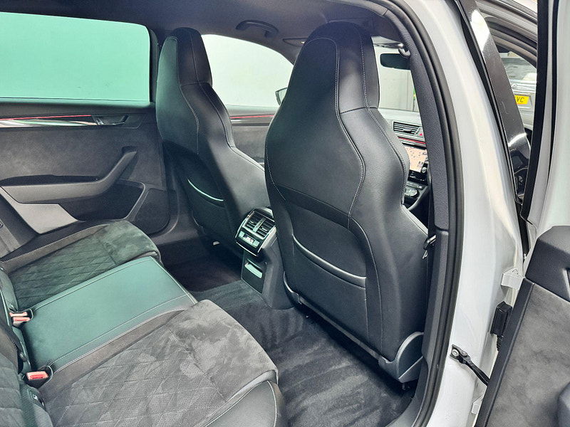 Skoda Superb 2.0 TDI SportLine DSG Auto 6Spd Euro 6 (s/s) 5dr 5dr Automatic 2025