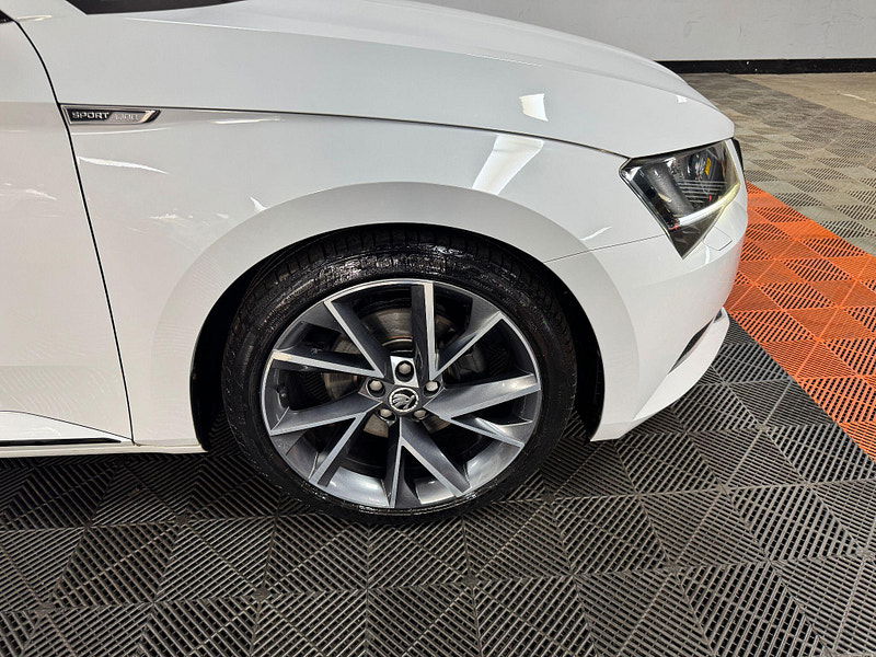 Skoda Superb 2.0 TDI SportLine DSG Auto 6Spd Euro 6 (s/s) 5dr 5dr Automatic 2025