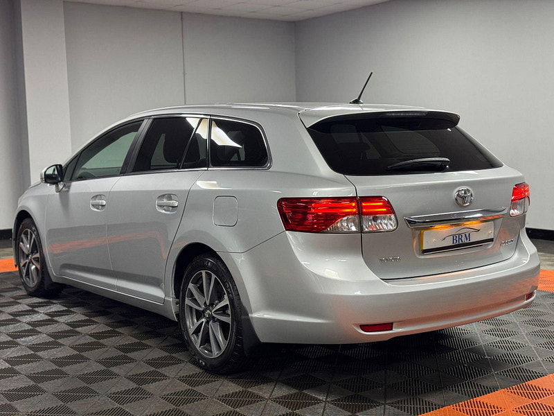 Toyota Avensis 2.0 D-4D TR Tourer Euro 5 5dr 5dr Manual 2026