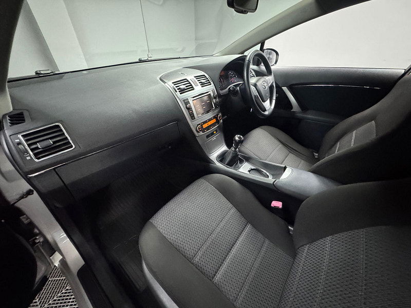 Toyota Avensis 2.0 D-4D TR Tourer Euro 5 5dr 5dr Manual 2026