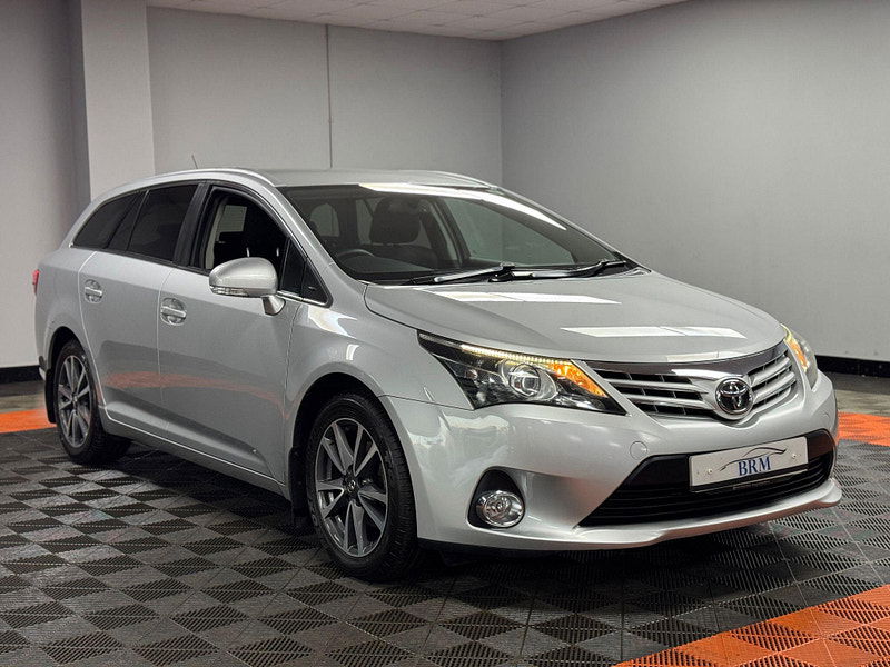 Toyota Avensis 2.0 D-4D TR Tourer Euro 5 5dr 5dr Manual 2026
