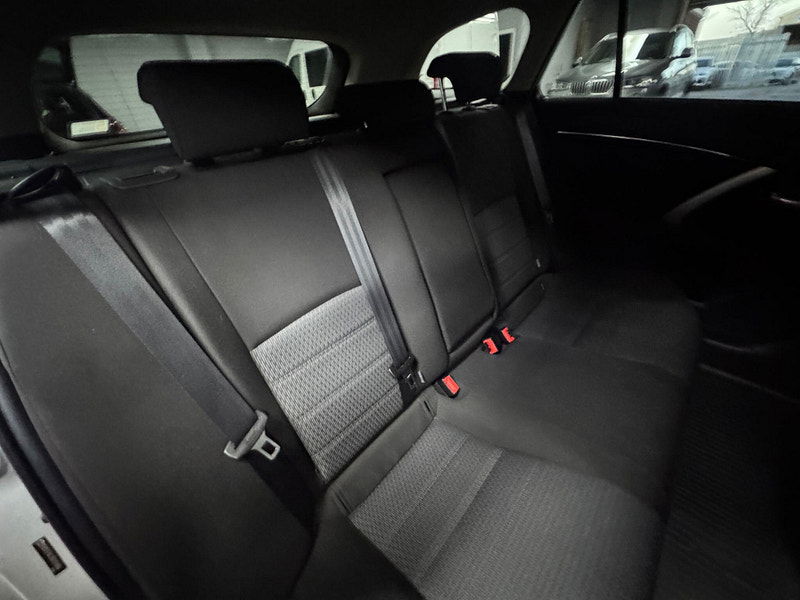 Toyota Avensis 2.0 D-4D TR Tourer Euro 5 5dr 5dr Manual 2026