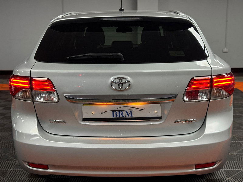 Toyota Avensis 2.0 D-4D TR Tourer Euro 5 5dr 5dr Manual 2026