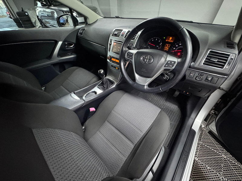 Toyota Avensis 2.0 D-4D TR Tourer Euro 5 5dr 5dr Manual 2026
