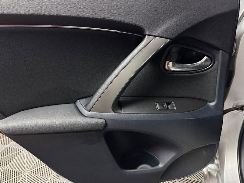 Toyota Avensis 2.0 D-4D TR Tourer Euro 5 5dr 5dr Manual 2026