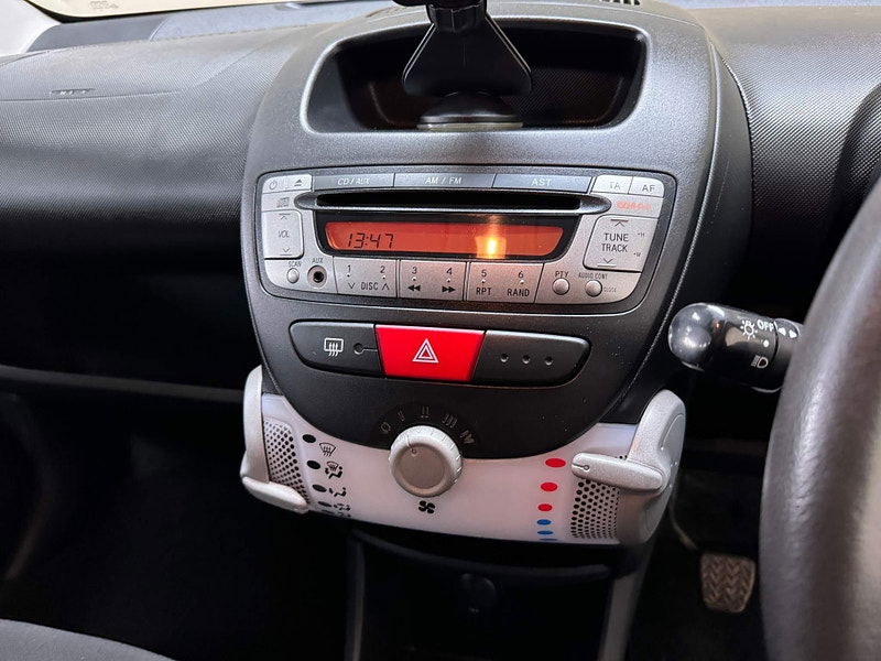 Toyota Aygo 1.0 VVT-i Mode Euro 5 5dr 5dr Manual 2025