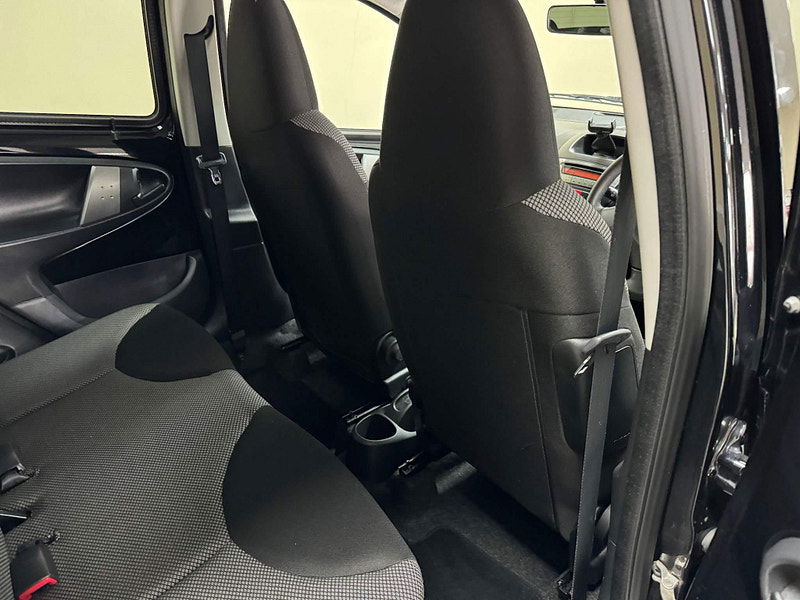 Toyota Aygo 1.0 VVT-i Mode Euro 5 5dr 5dr Manual 2025
