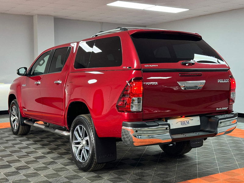 Toyota Hilux 2.4 D-4D Invincible X Auto 4WD Euro 6 4dr (TSS, 3.5t) 4dr Automatic 2024